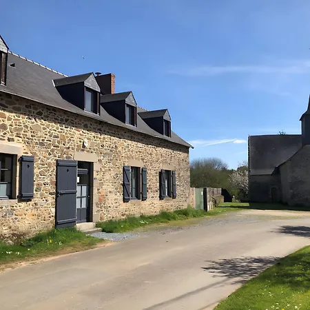 Bonaty Vakantiehuis Soulgé-sur-ouette